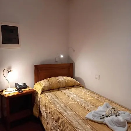 Otel Italia