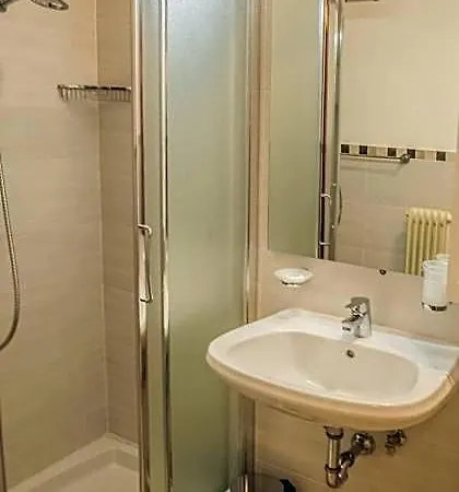 Hotel Italia